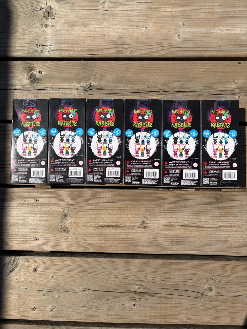 Bad Habbit Rabbitz mini vinyl Collection - Picture 3 of 3